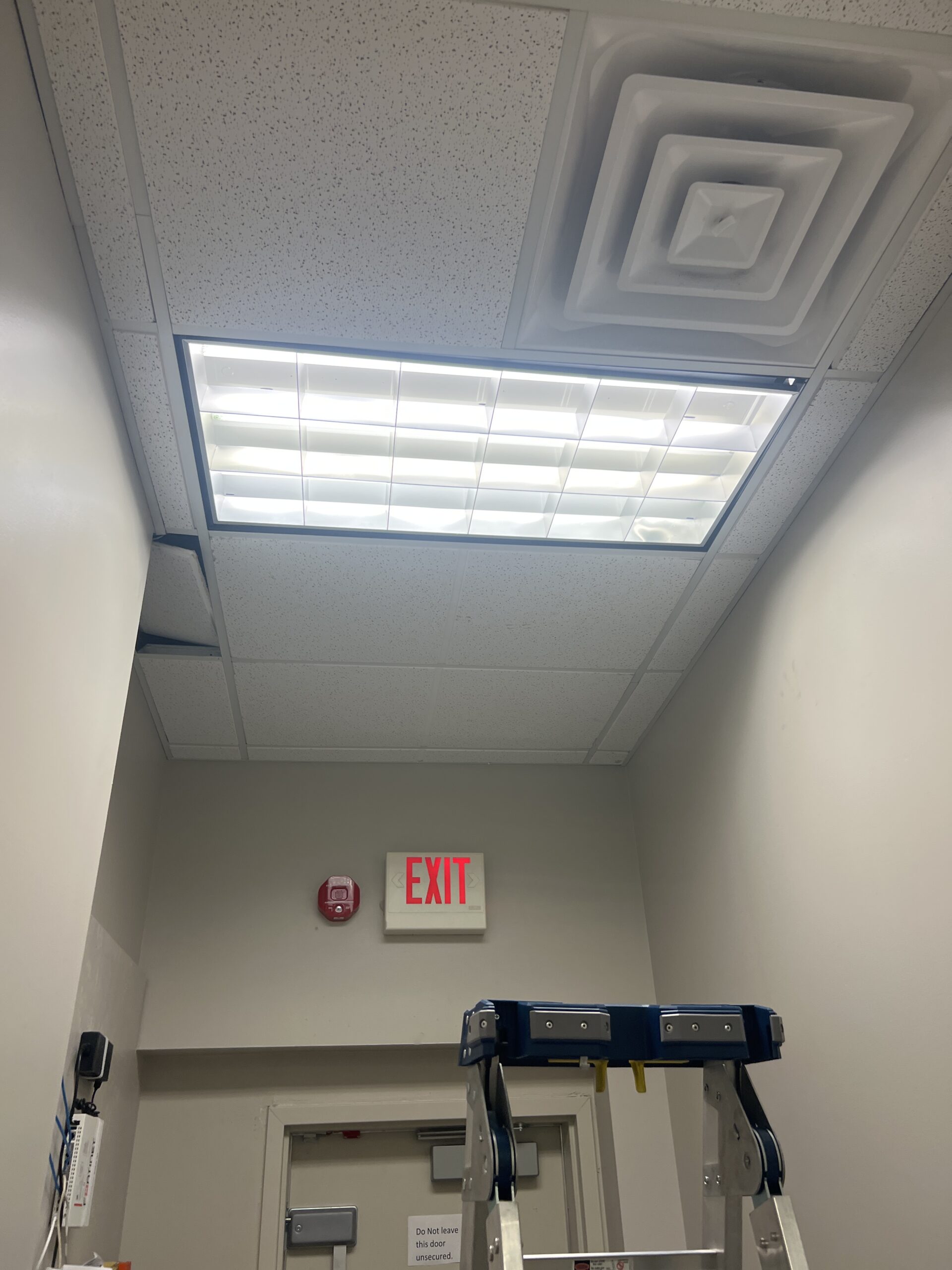 Commercial Light Replacement in Blue Springs