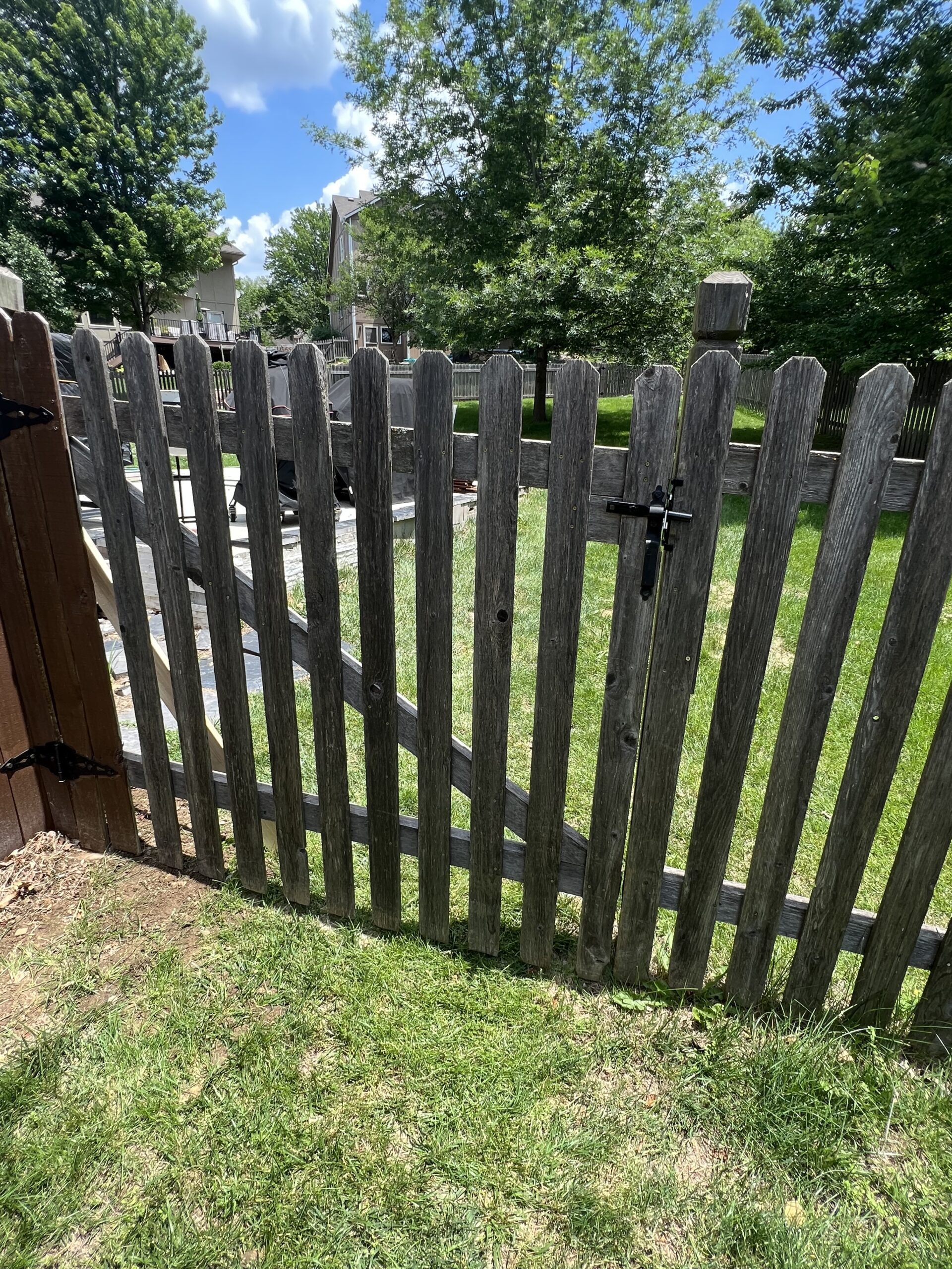 Fence Gate Repair in Overland Park